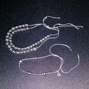 Set of 2 adjustable silver ball bracelets